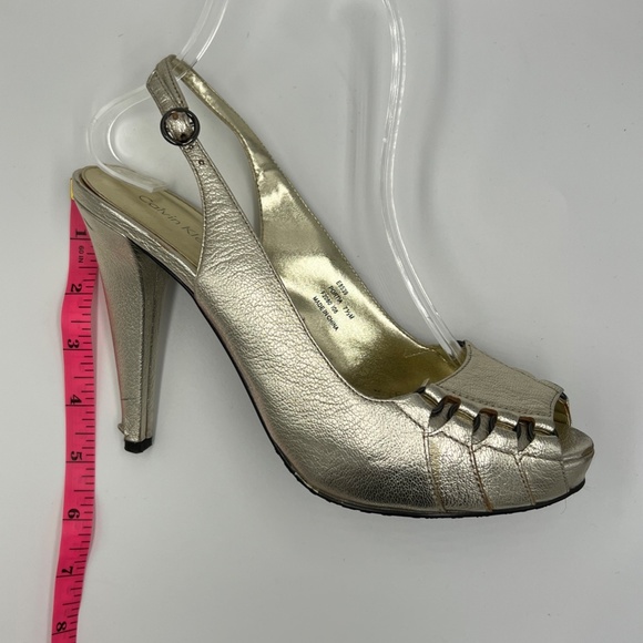 Gold Calvin Klein Heels with Metal Detailing 7.5 - Picture 8 of 12